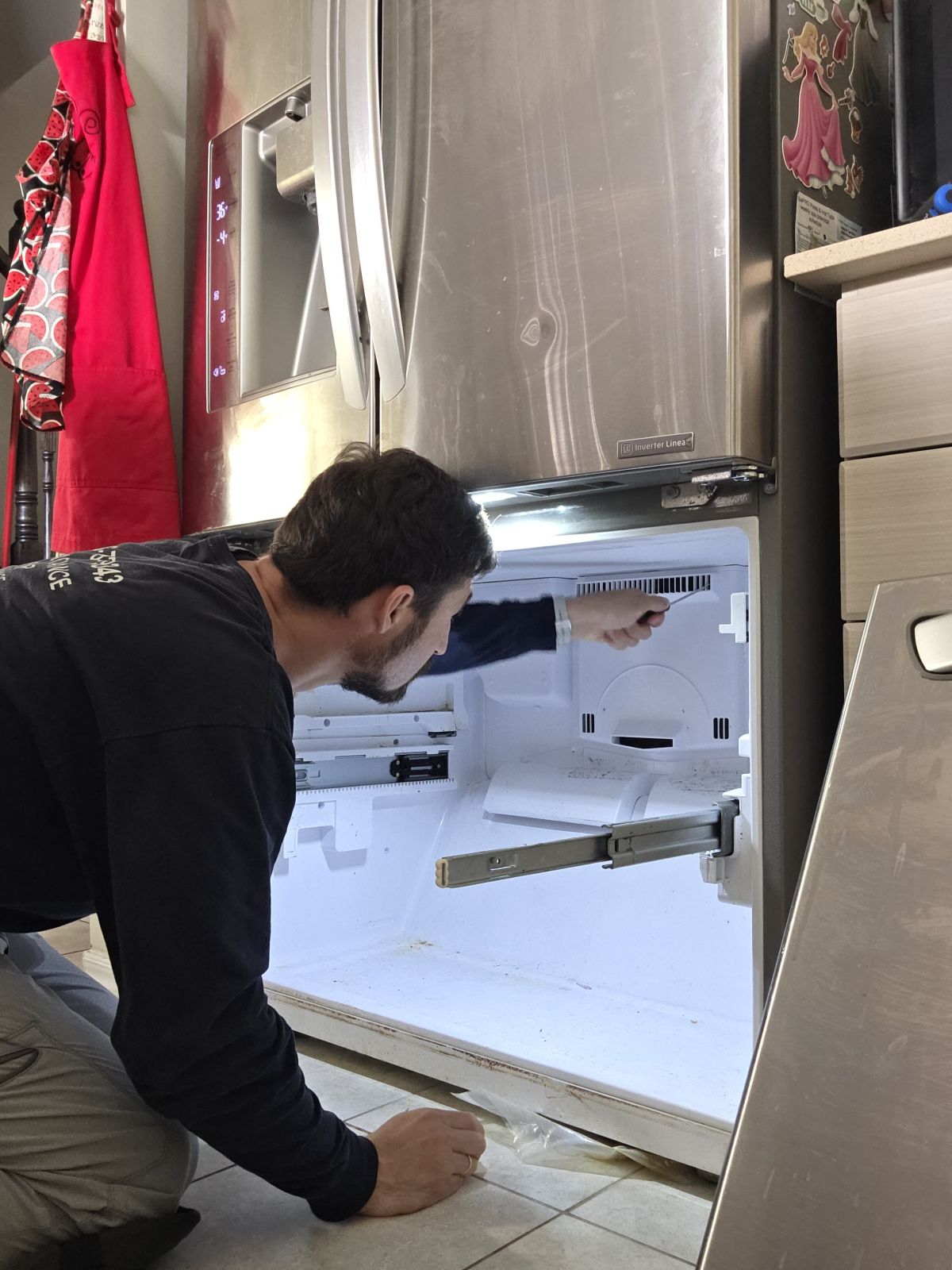 Certified refrigerator repair experts Barrie